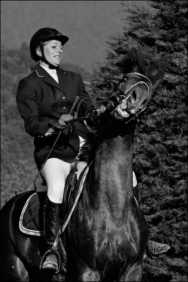 10_2424_cheval_nb.jpg